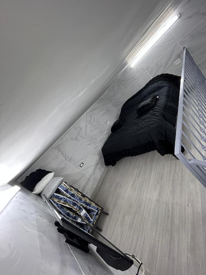 Mini House Vicoletto Pontenuovo 41 Appartamento